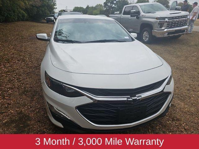 used 2022 Chevrolet Malibu car, priced at $18,591