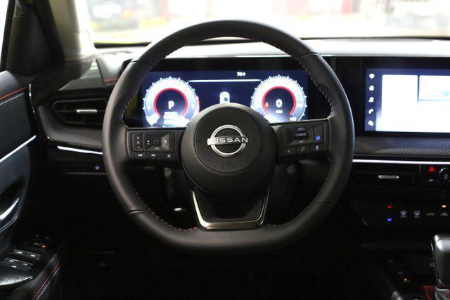 new 2025 Nissan Kicks car, priced at $29,707