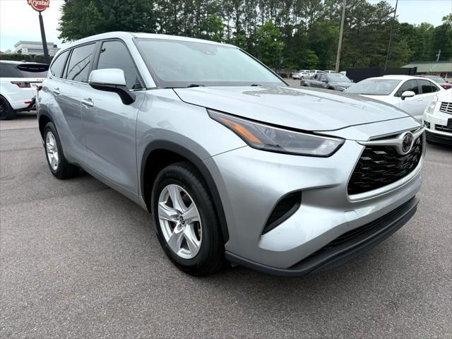 used 2023 Toyota Highlander car, priced at $30,950