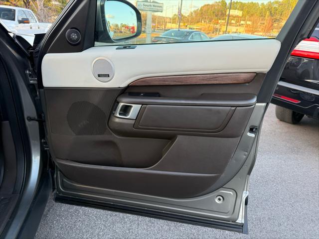 used 2019 Land Rover Discovery car