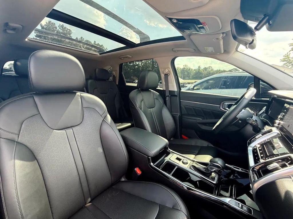 used 2022 Kia Sorento car, priced at $28,995