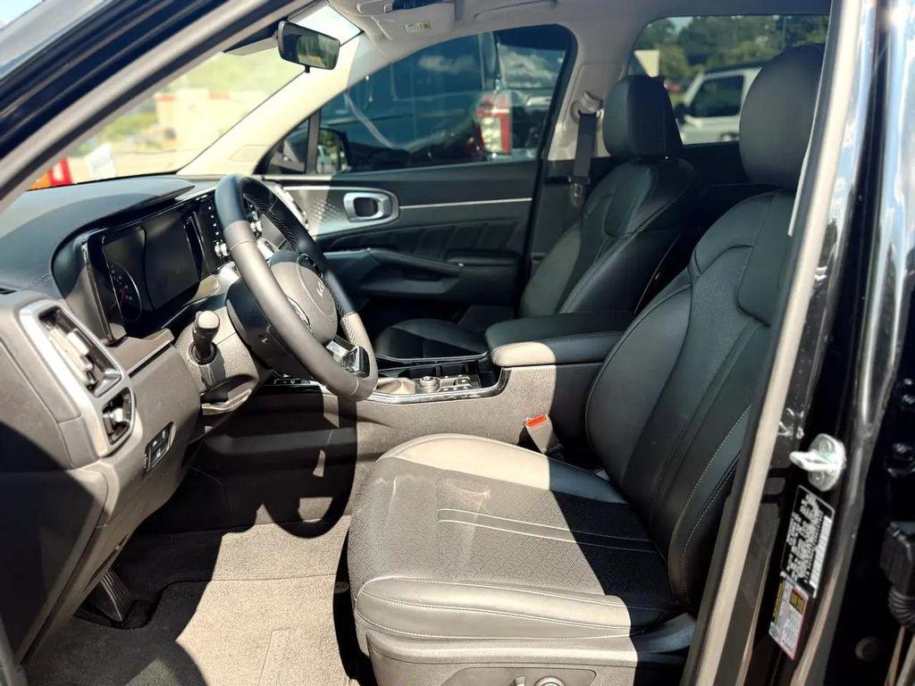 used 2022 Kia Sorento car, priced at $28,995