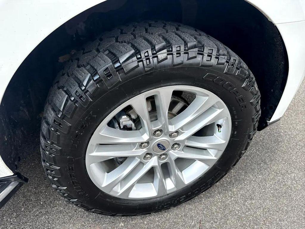 used 2022 Ford Expedition Max car, priced at $41,995