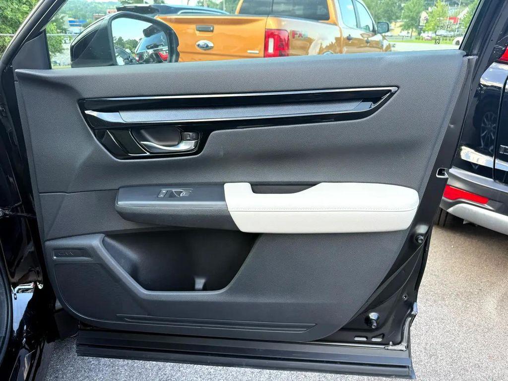 used 2024 Honda CR-V car, priced at $32,995