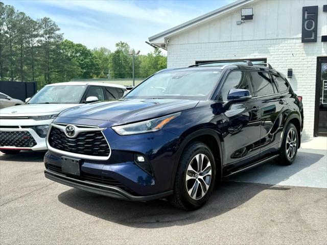used 2021 Toyota Highlander car, priced at $33,875