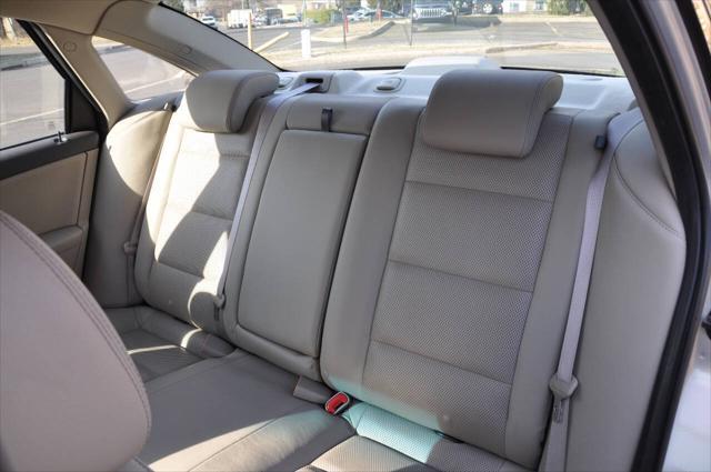 used 2009 Ford Taurus car, priced at $7,295