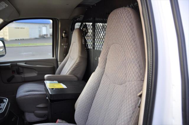 used 2007 Chevrolet Express 1500 car, priced at $9,895