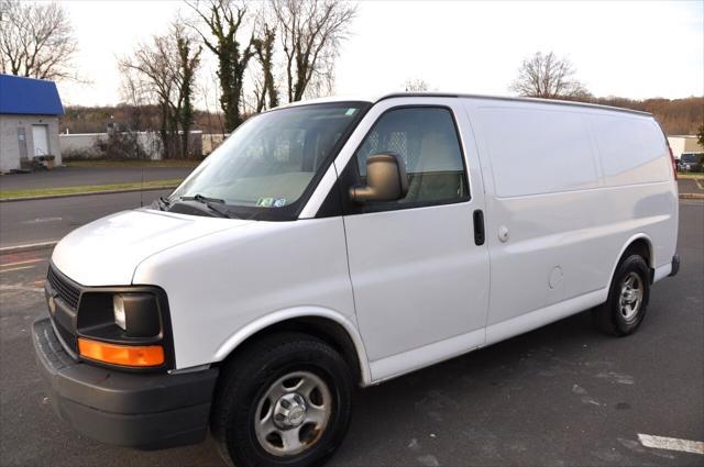 used 2007 Chevrolet Express 1500 car, priced at $9,895