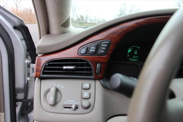 used 2001 Cadillac DeVille car, priced at $5,795