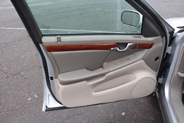 used 2001 Cadillac DeVille car, priced at $5,795