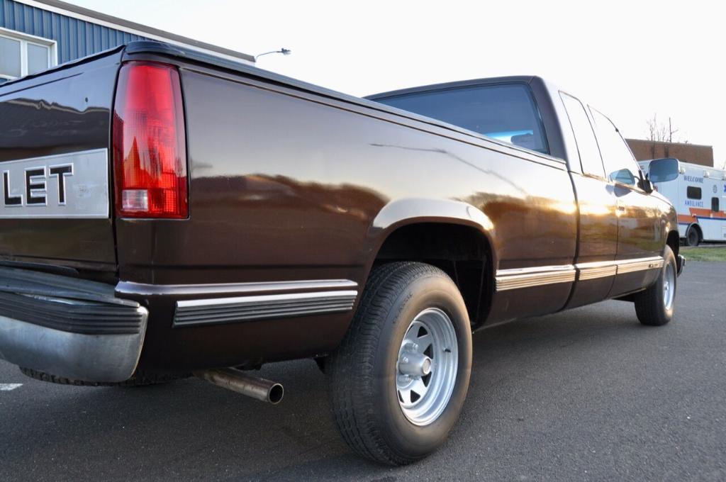 used 1988 Chevrolet 1500 car, priced at $13,795