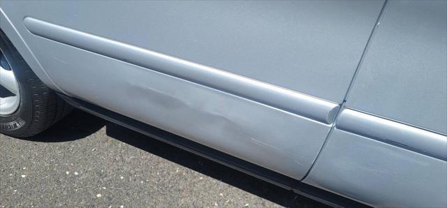 used 2003 Ford Taurus car, priced at $4,950
