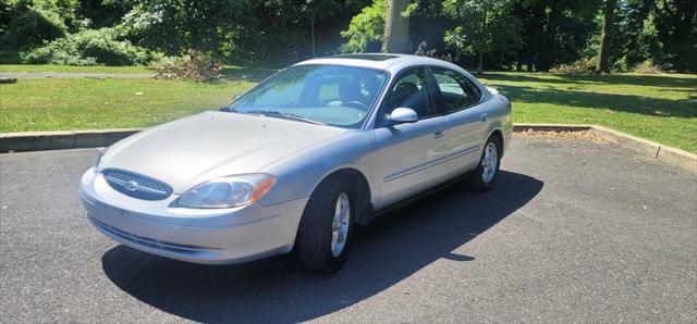 used 2003 Ford Taurus car, priced at $4,950