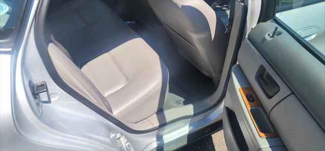 used 2003 Ford Taurus car, priced at $4,950