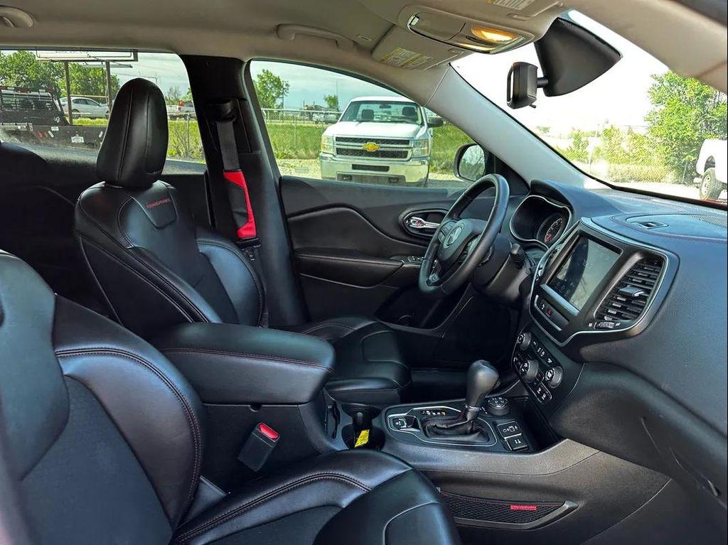 used 2019 Jeep Cherokee car, priced at $19,200