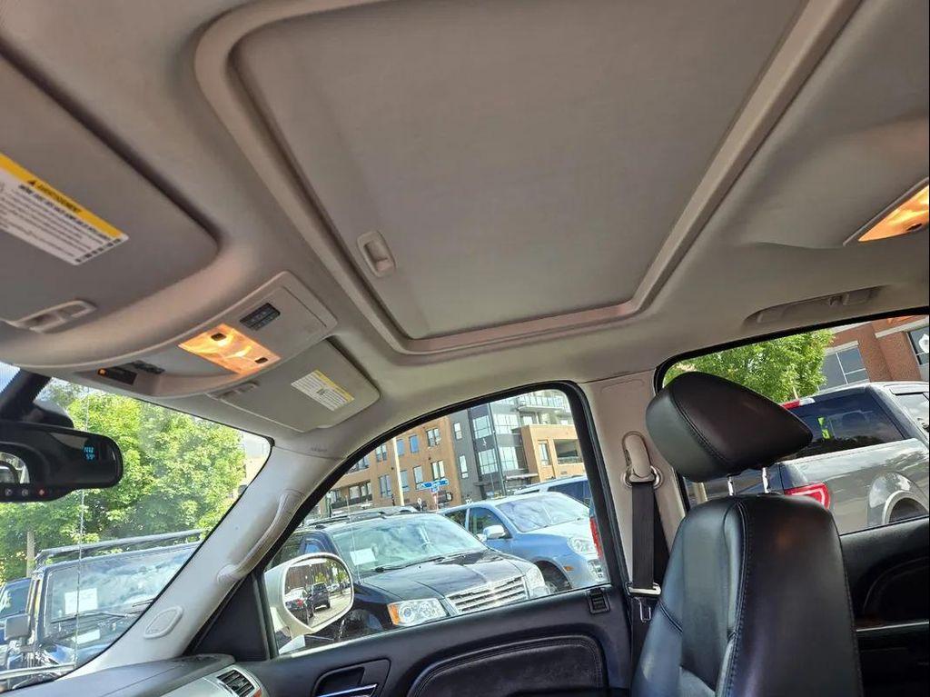 used 2007 Cadillac Escalade EXT car, priced at $13,995