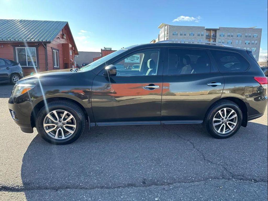 used 2015 Nissan Pathfinder car, priced at $9,995