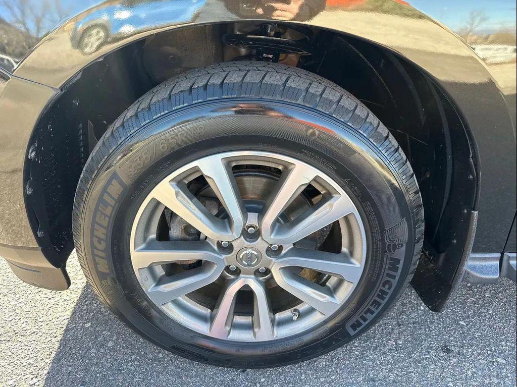 used 2015 Nissan Pathfinder car, priced at $9,995