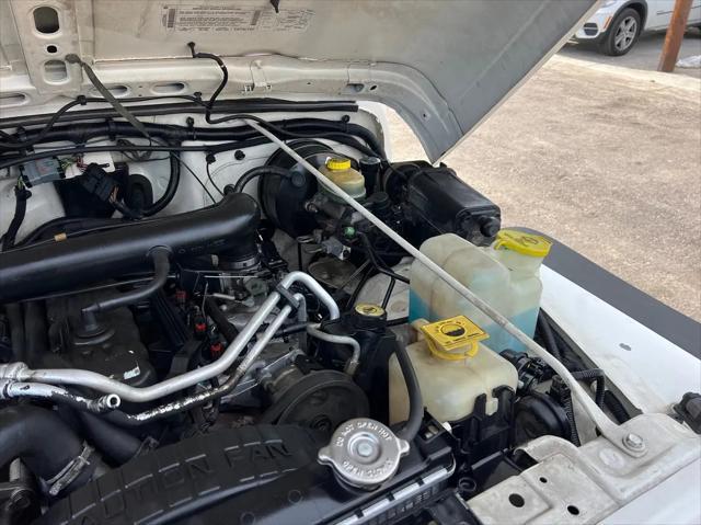 used 2000 Jeep Wrangler car, priced at $8,800