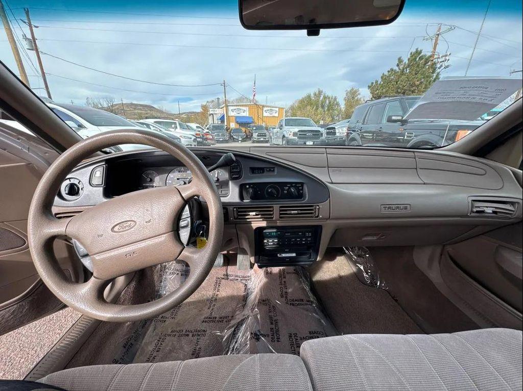used 1994 Ford Taurus car, priced at $3,995