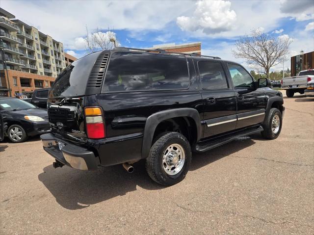 used 2004 Chevrolet Suburban car, priced at $10,900