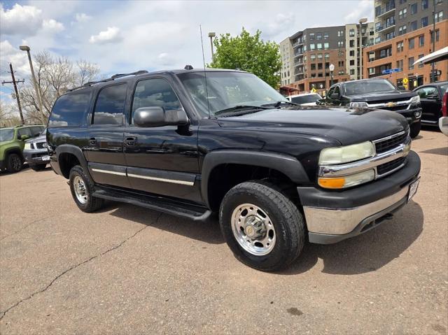 used 2004 Chevrolet Suburban car, priced at $10,900