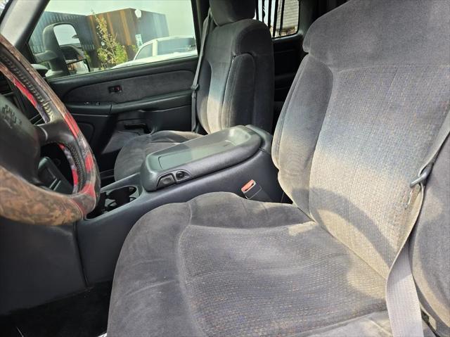 used 2001 Chevrolet Silverado 2500 car, priced at $9,995
