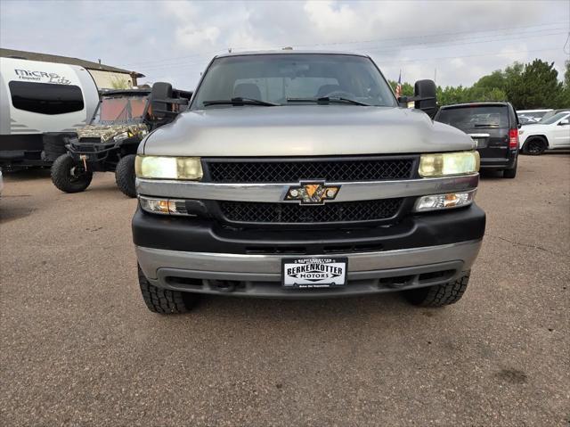 used 2001 Chevrolet Silverado 2500 car, priced at $9,995
