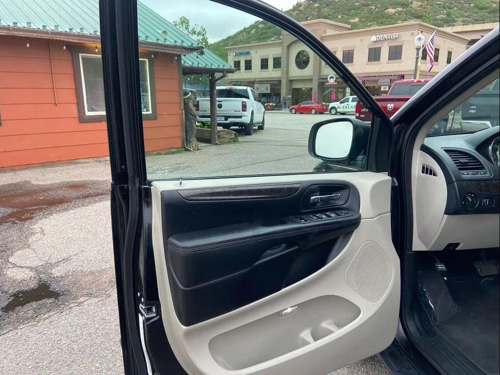 used 2014 Dodge Grand Caravan car, priced at $10,700