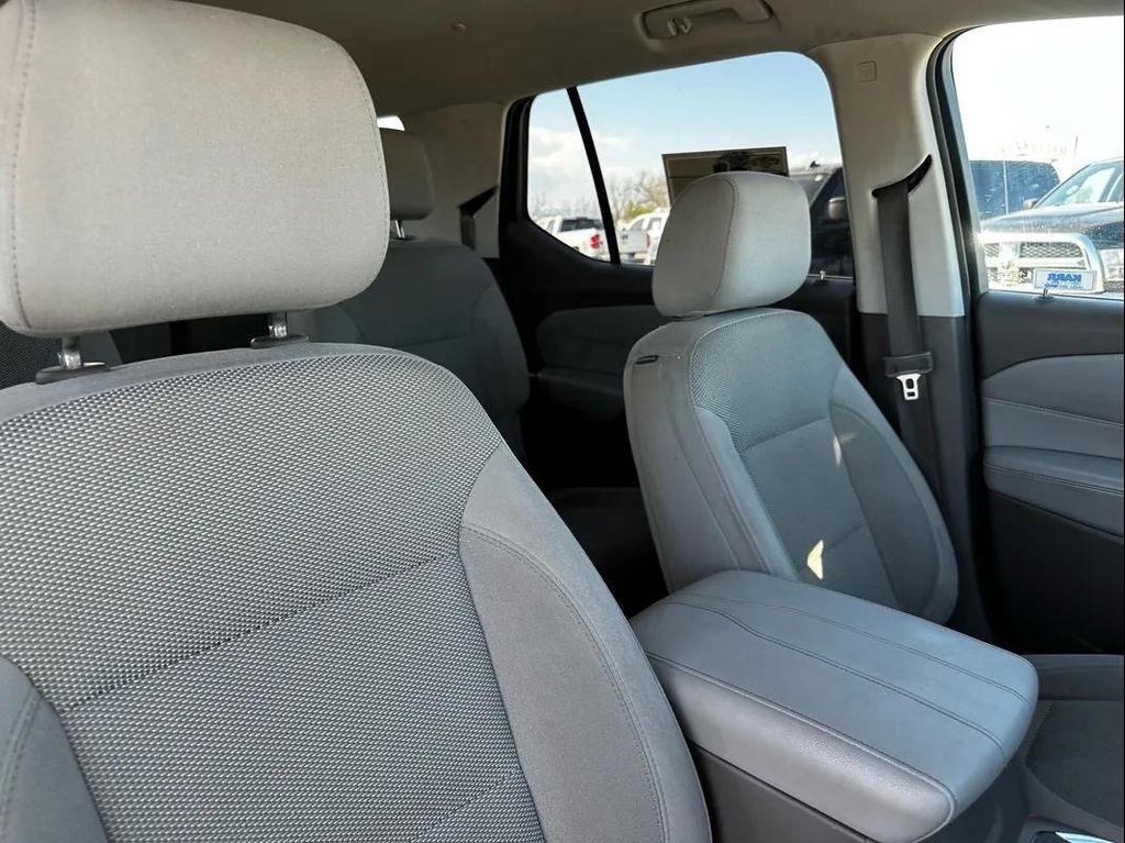 used 2018 Chevrolet Traverse car, priced at $12,500