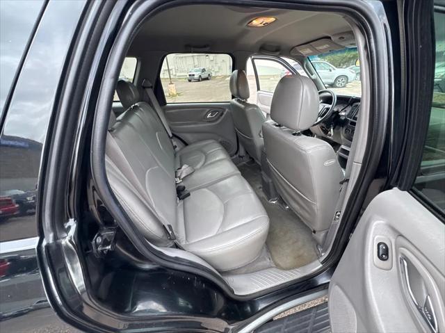 used 2002 Mazda Tribute car, priced at $1,400