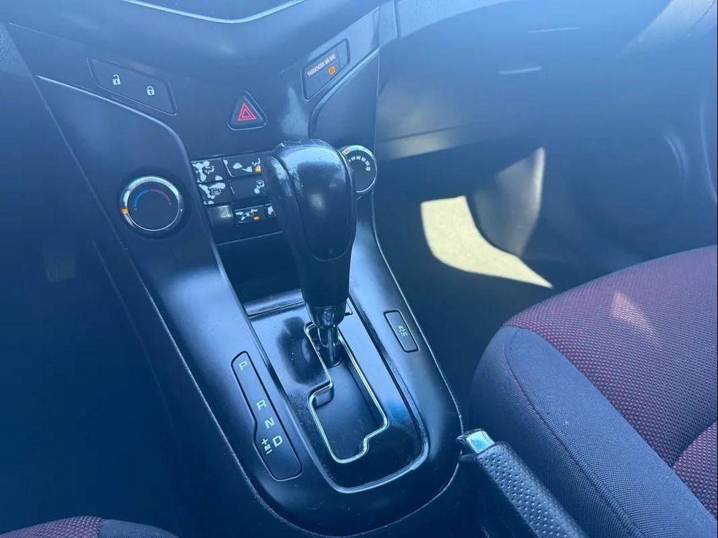 used 2014 Chevrolet Cruze car, priced at $3,300