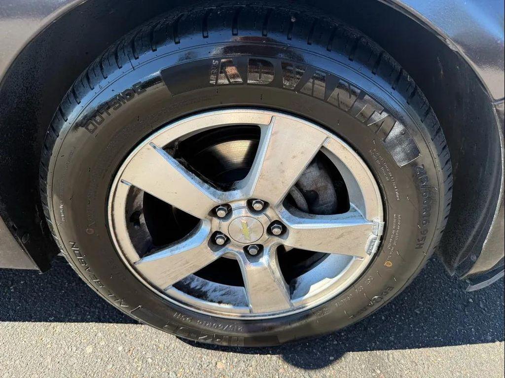 used 2014 Chevrolet Cruze car, priced at $3,300