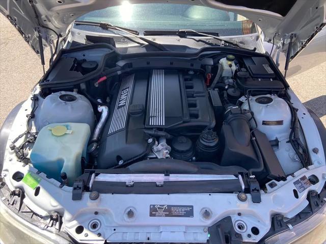 used 2001 BMW Z3 car, priced at $9,995