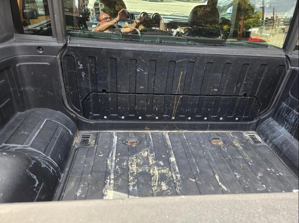 used 2006 Hummer H2 car, priced at $15,995