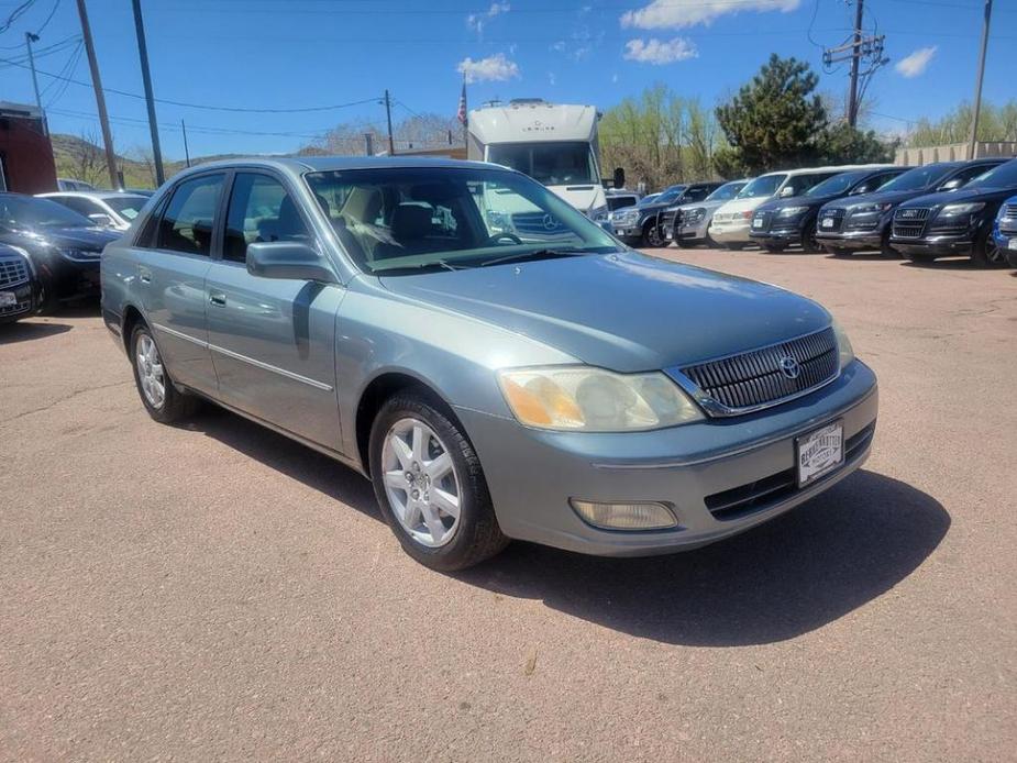 used 2002 Toyota Avalon car, priced at $7,995