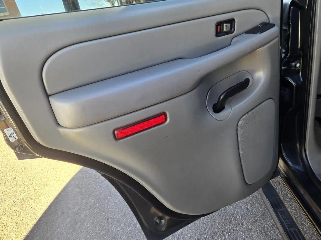 used 2005 Chevrolet Tahoe car, priced at $10,995