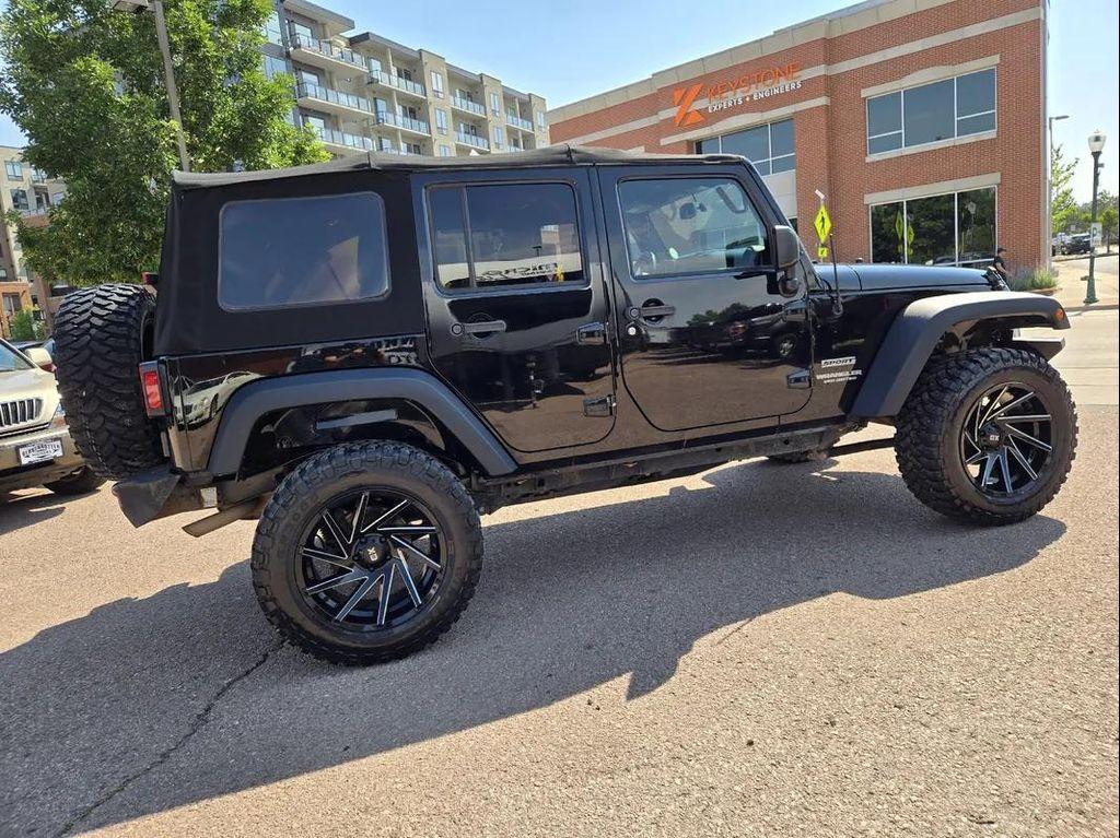 used 2015 Jeep Wrangler Unlimited car, priced at $18,995