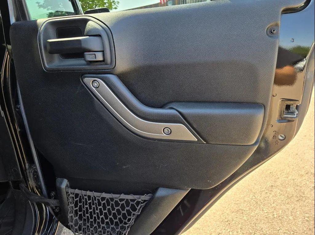 used 2015 Jeep Wrangler Unlimited car, priced at $18,995