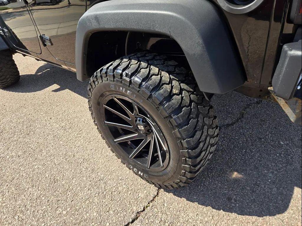 used 2015 Jeep Wrangler Unlimited car, priced at $18,995