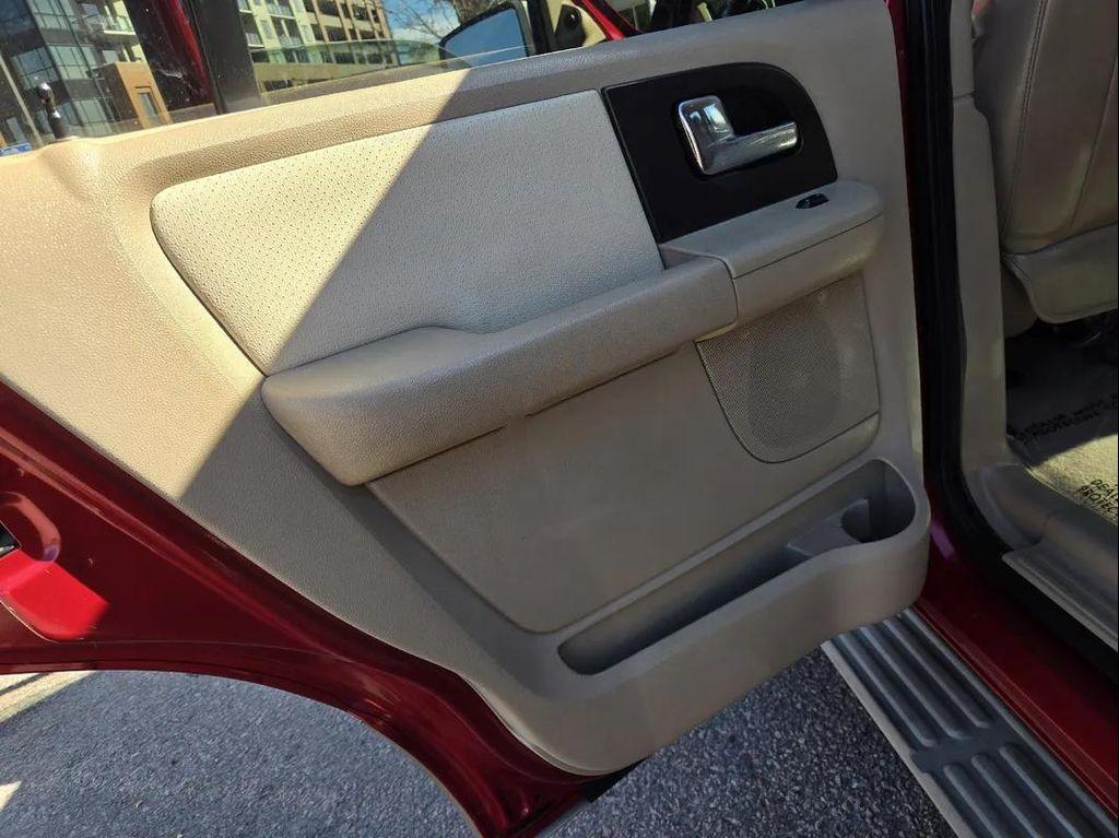 used 2006 Ford Expedition car, priced at $4,995