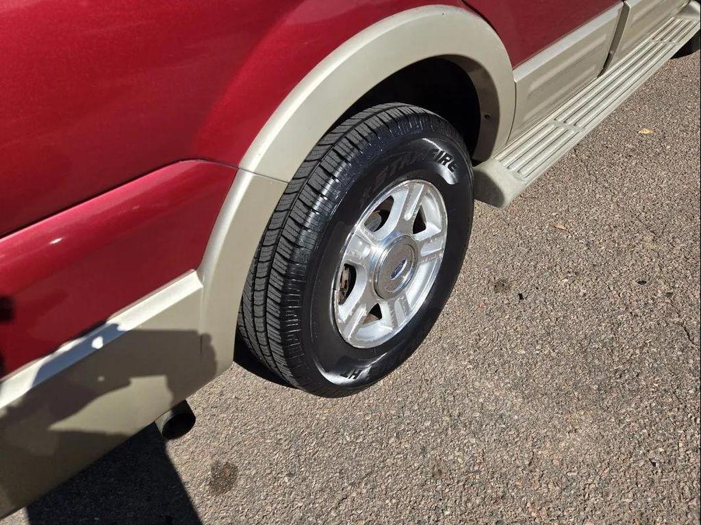 used 2006 Ford Expedition car, priced at $4,995