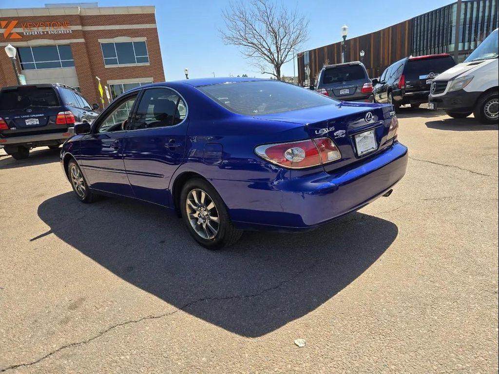 used 2002 Lexus ES 300 car, priced at $5,500