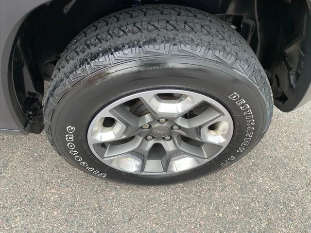 used 2019 Jeep Cherokee car, priced at $19,995