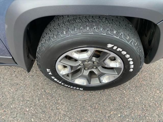 used 2019 Jeep Cherokee car, priced at $19,995