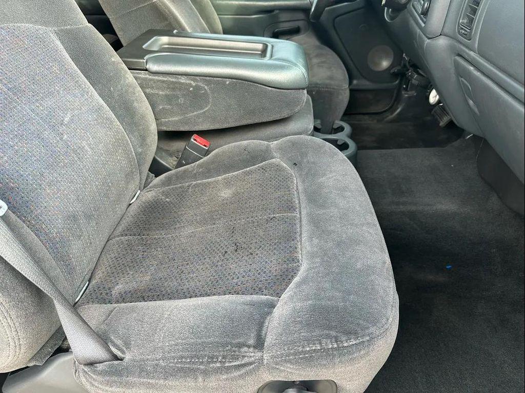 used 2001 Chevrolet Silverado 2500 car, priced at $10,500