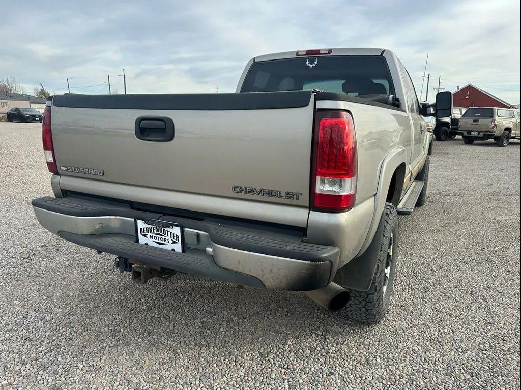 used 2001 Chevrolet Silverado 2500 car, priced at $10,500