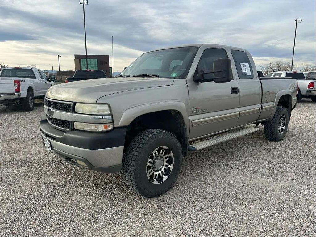 used 2001 Chevrolet Silverado 2500 car, priced at $10,500