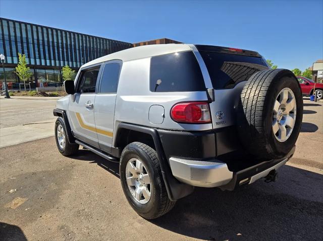 used 2007 Toyota FJ Cruiser car, priced at $10,995
