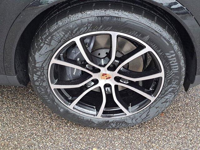 new 2026 Porsche Cayenne car, priced at $111,130